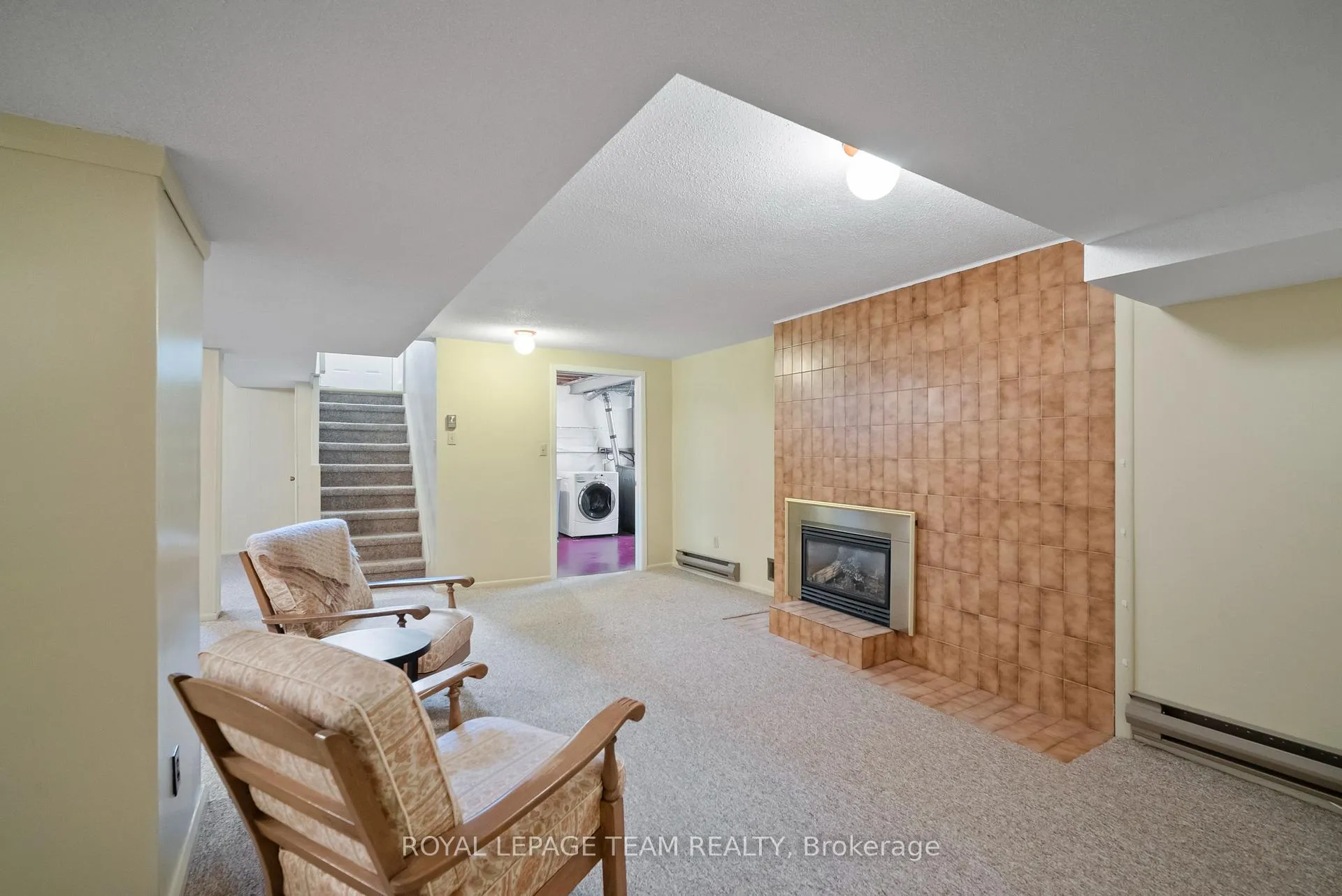 Photo 24 of 45 Welkin Crescent, Ottawa, Borden Farm/Stewart Farm/Carleton Heights/Parkwood Hills — HOMEH