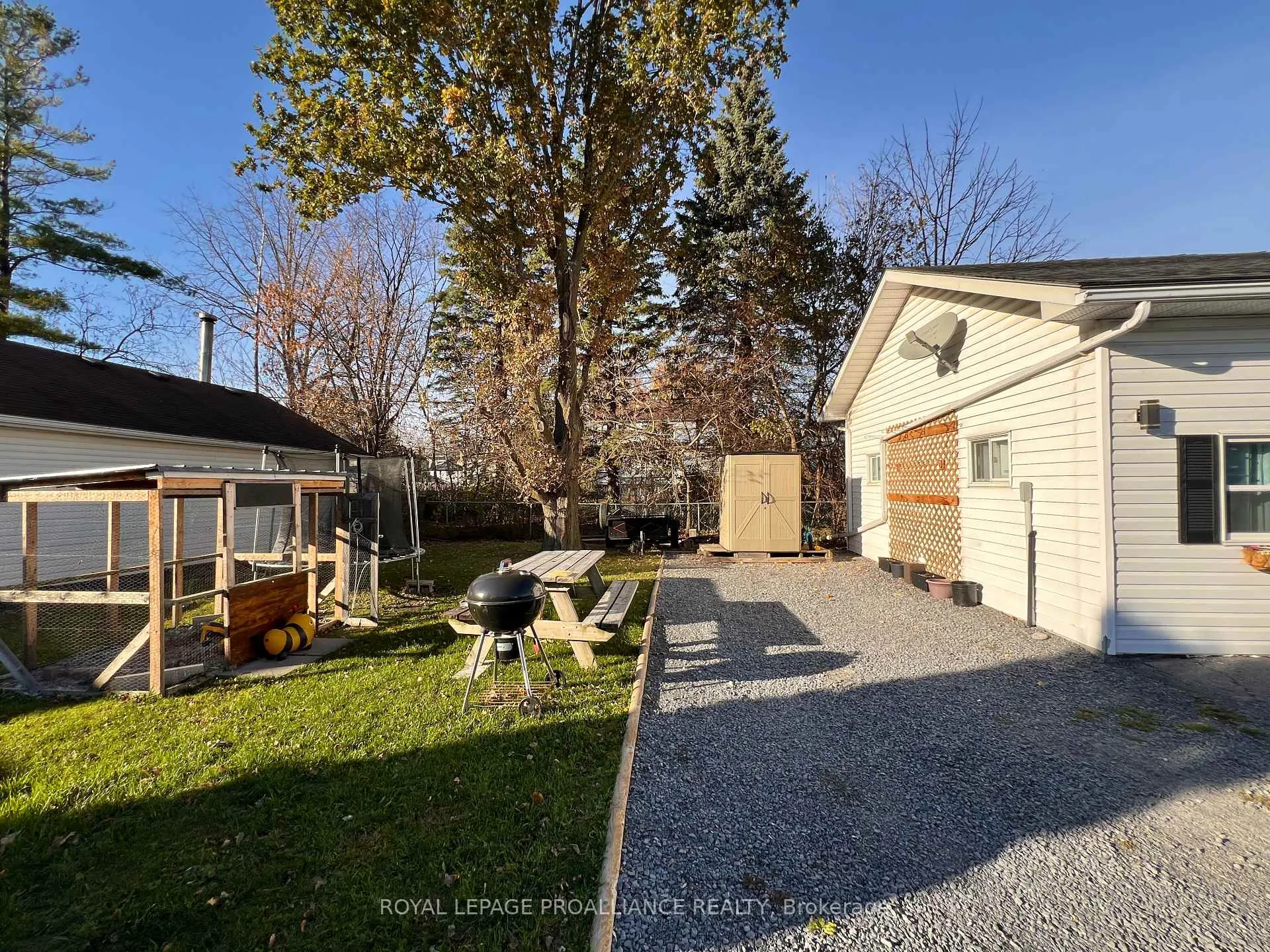 Photo 2 of Unit A, 24 Russell Street, Belleville, Belleville Ward — HOMEH