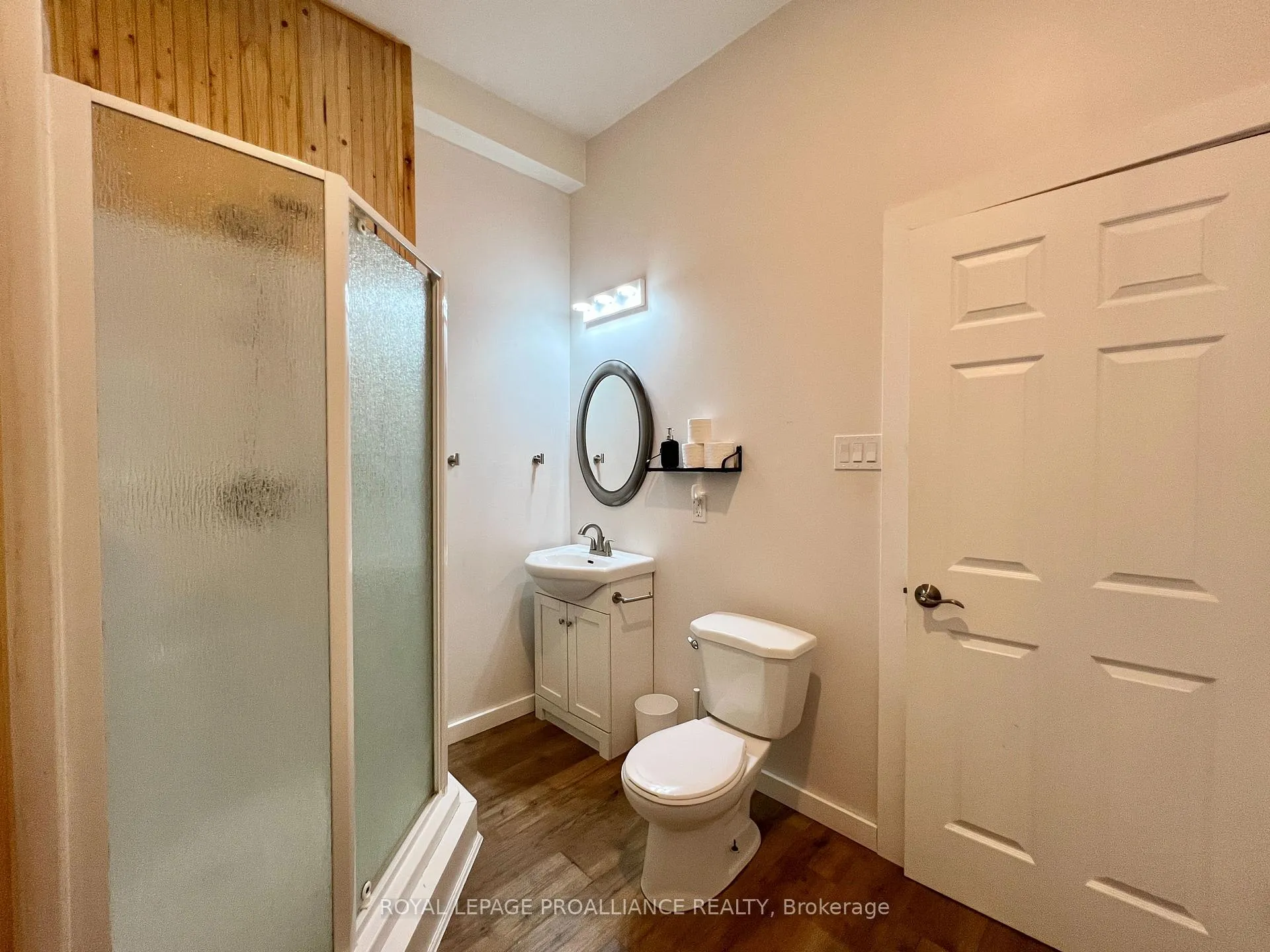 Photo 12 of Unit A, 24 Russell Street, Belleville, Belleville Ward — HOMEH