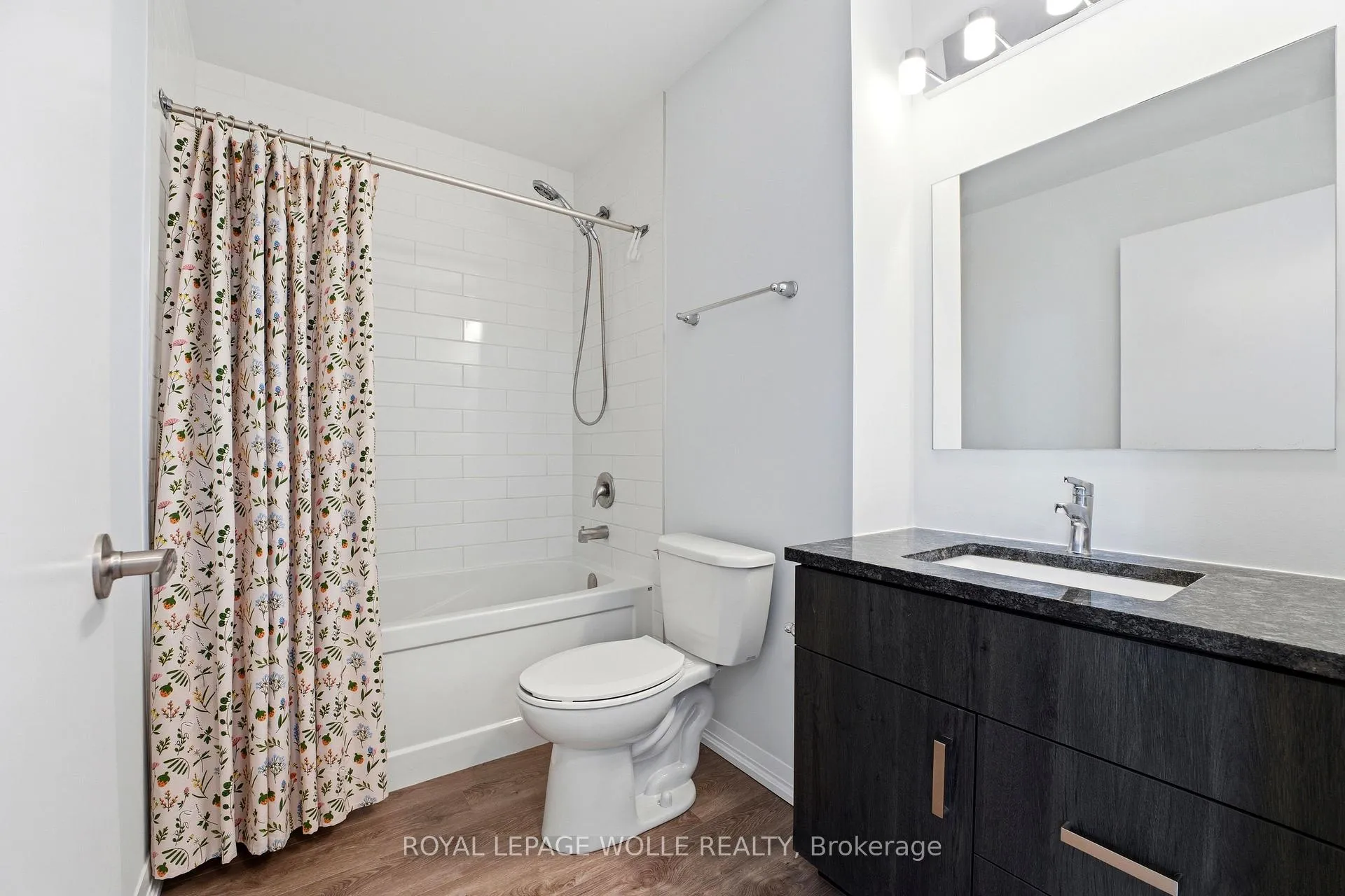 Photo 17 of Unit 16, 104 Garment Street, Waterloo — HOMEH