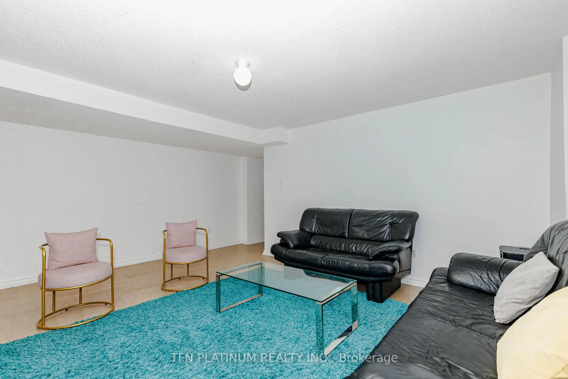 Photo 41 of 28 Banks Drive, Brampton, Vales of Castlemore — HOMEH