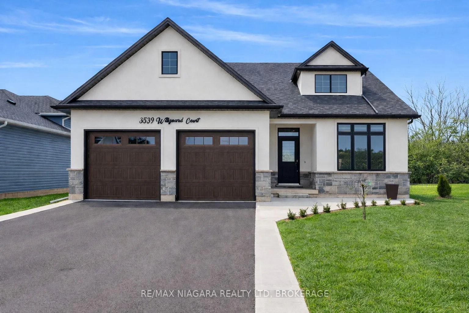 Photo 2 of 3359 Willguard Court, Niagara Falls, Chippawa — HOMEH