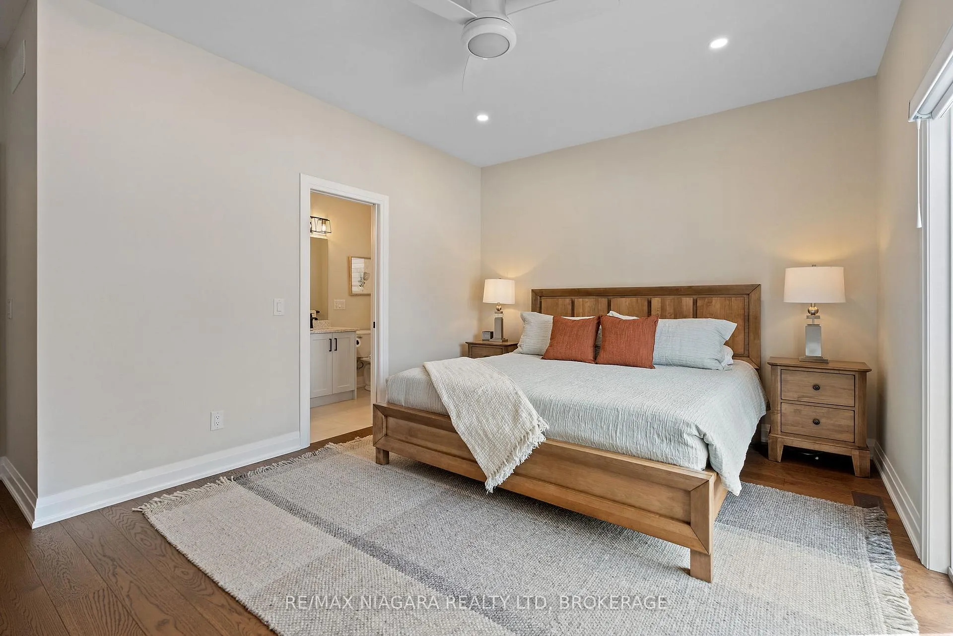 Photo 19 of 3359 Willguard Court, Niagara Falls, Chippawa — HOMEH