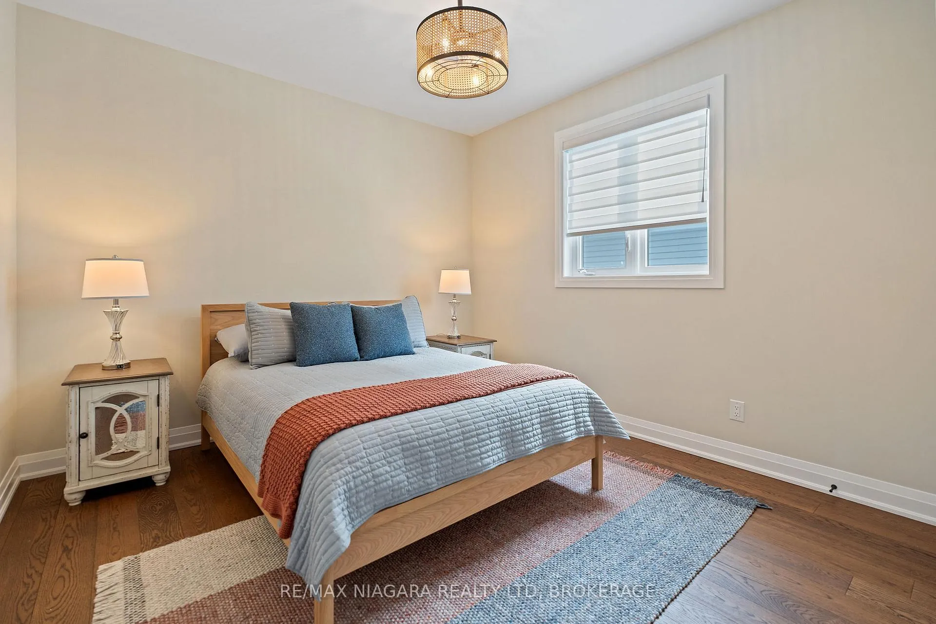 Photo 23 of 3359 Willguard Court, Niagara Falls, Chippawa — HOMEH