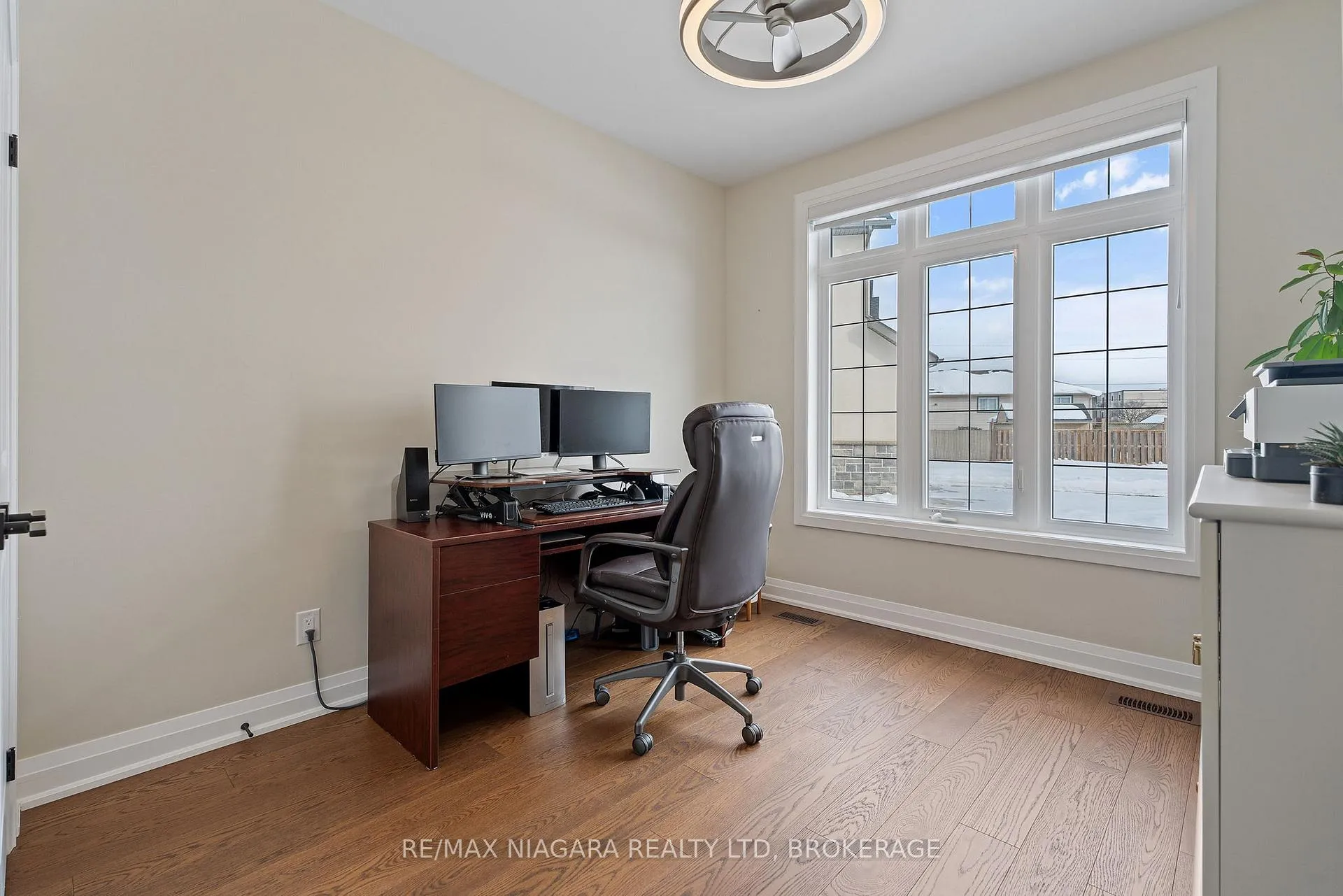 Photo 26 of 3359 Willguard Court, Niagara Falls, Chippawa — HOMEH