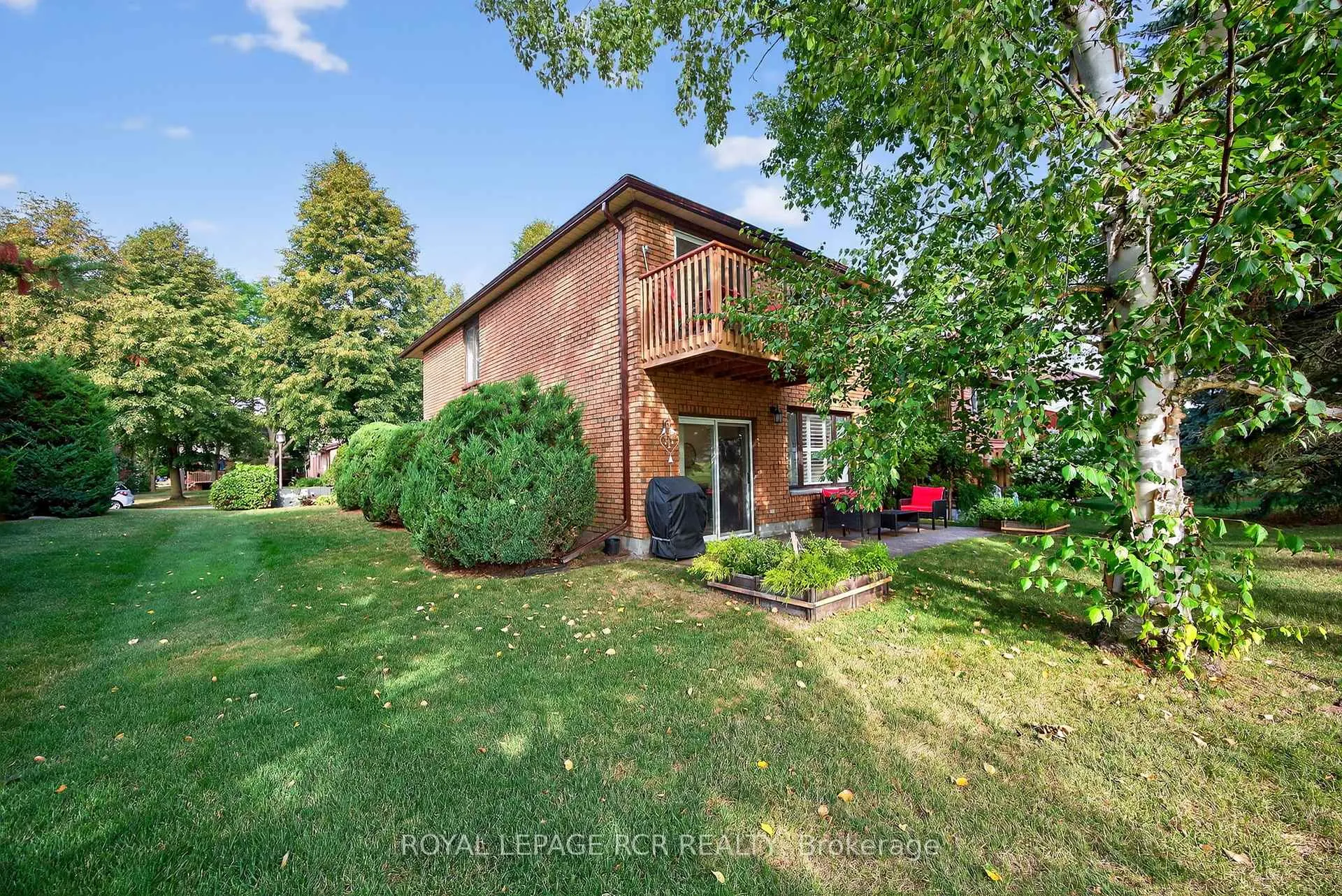 Photo 41 of 108 Green Briar Road, New Tecumseth, Alliston — HOMEH