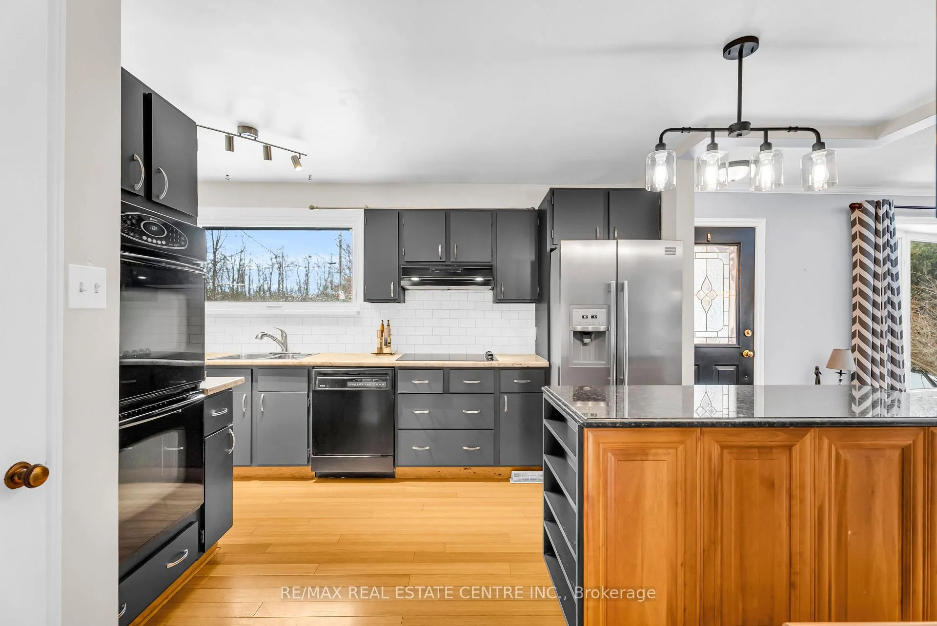 Photo 10 of 10932 22 Side Road, Halton Hills, Limehouse — HOMEH