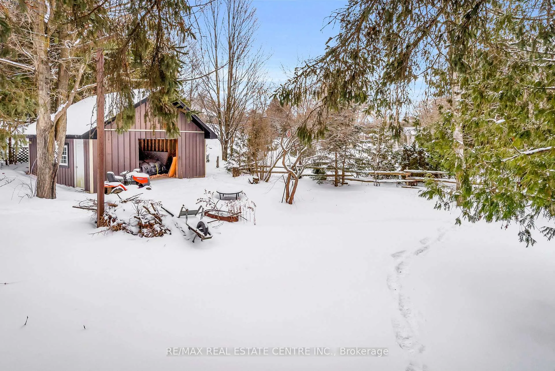 Photo 44 of 10932 22 Side Road, Halton Hills, Limehouse — HOMEH