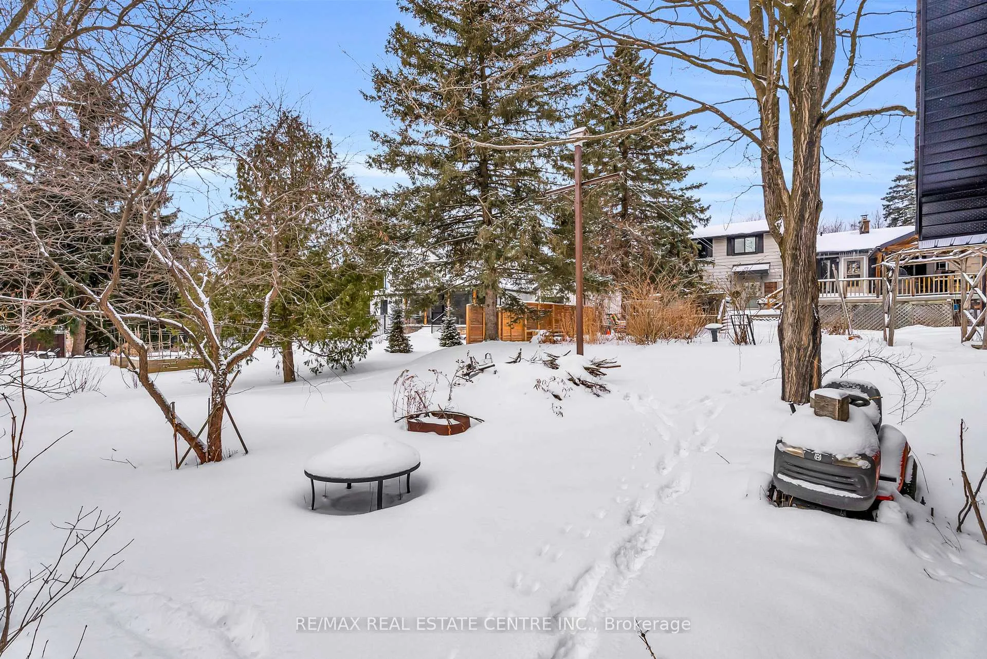 Photo 45 of 10932 22 Side Road, Halton Hills, Limehouse — HOMEH