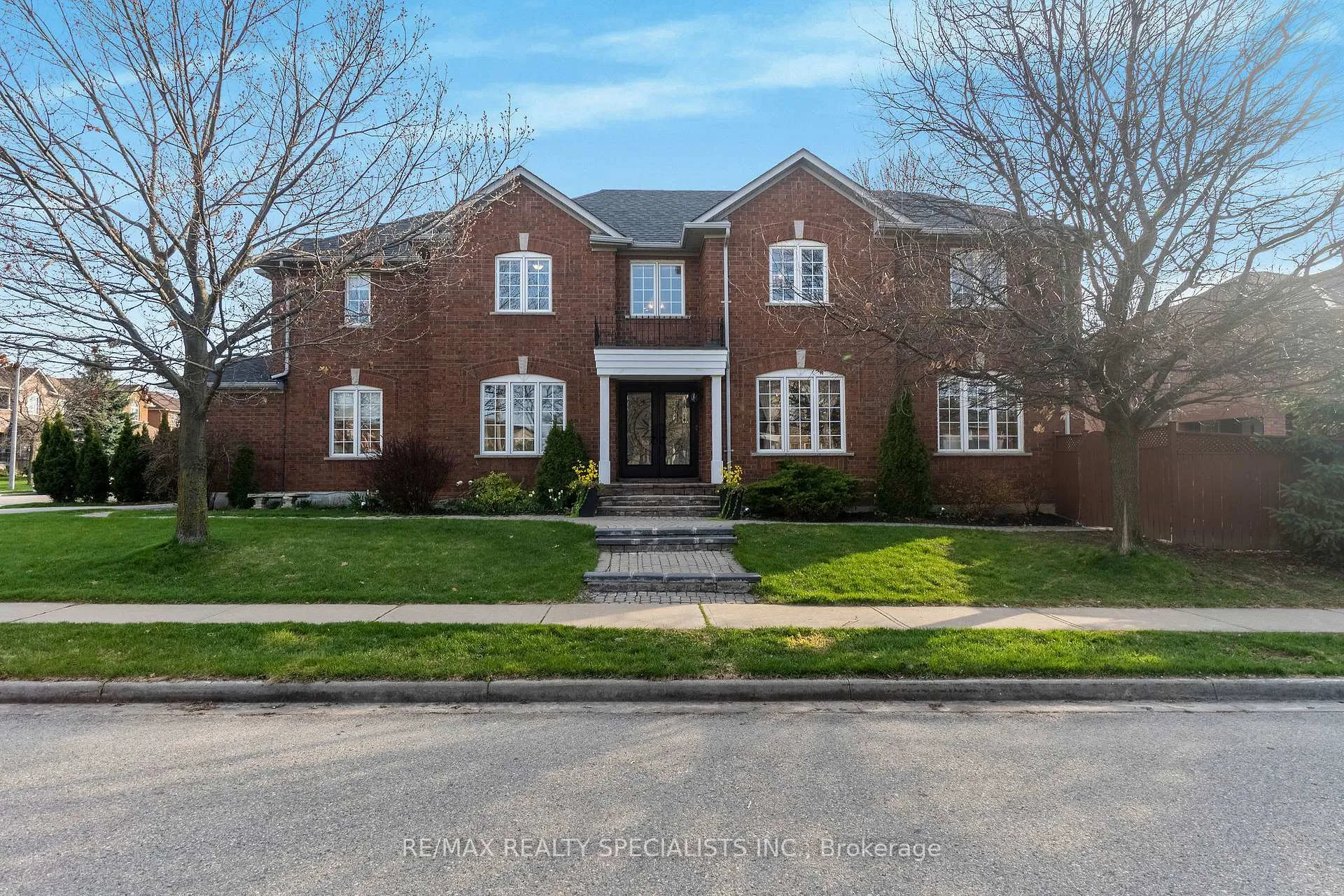 Photo 1 of 2 Rainstorm Road, Brampton, Sandringham-Wellington — HOMEH