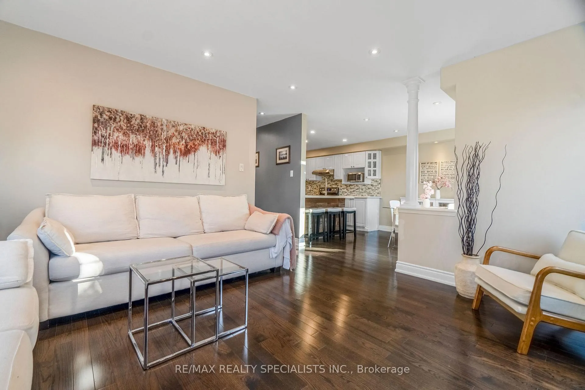 Photo 13 of 2 Rainstorm Road, Brampton, Sandringham-Wellington — HOMEH