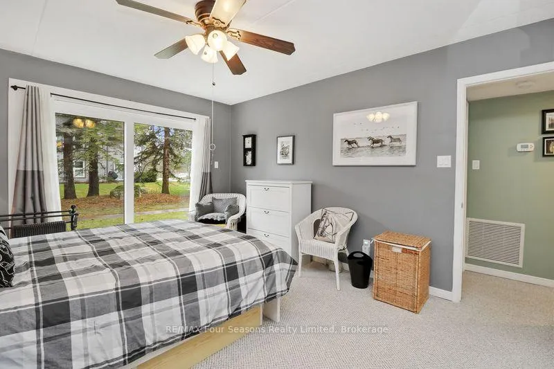 Photo 20 of 810 Suncrest Circle, Collingwood — HOMEH