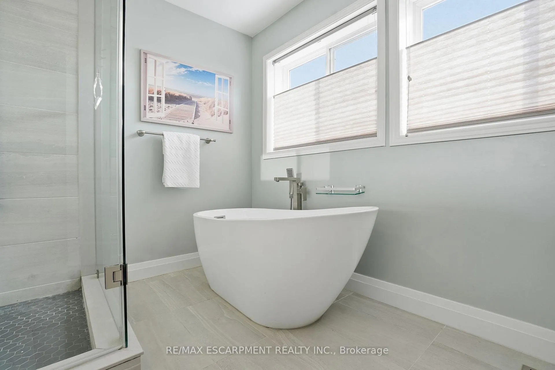 Photo 22 of 73 Riley Street, Hamilton, Waterdown — HOMEH