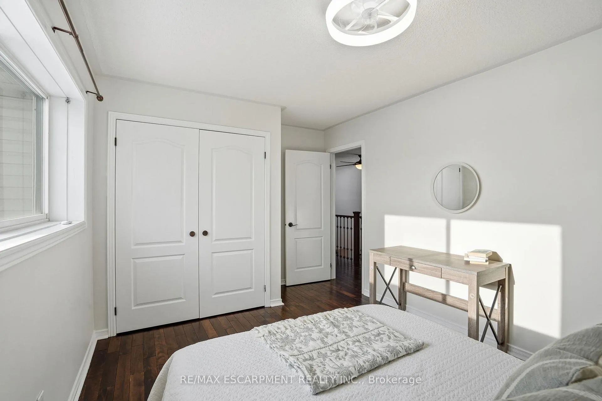 Photo 24 of 73 Riley Street, Hamilton, Waterdown — HOMEH