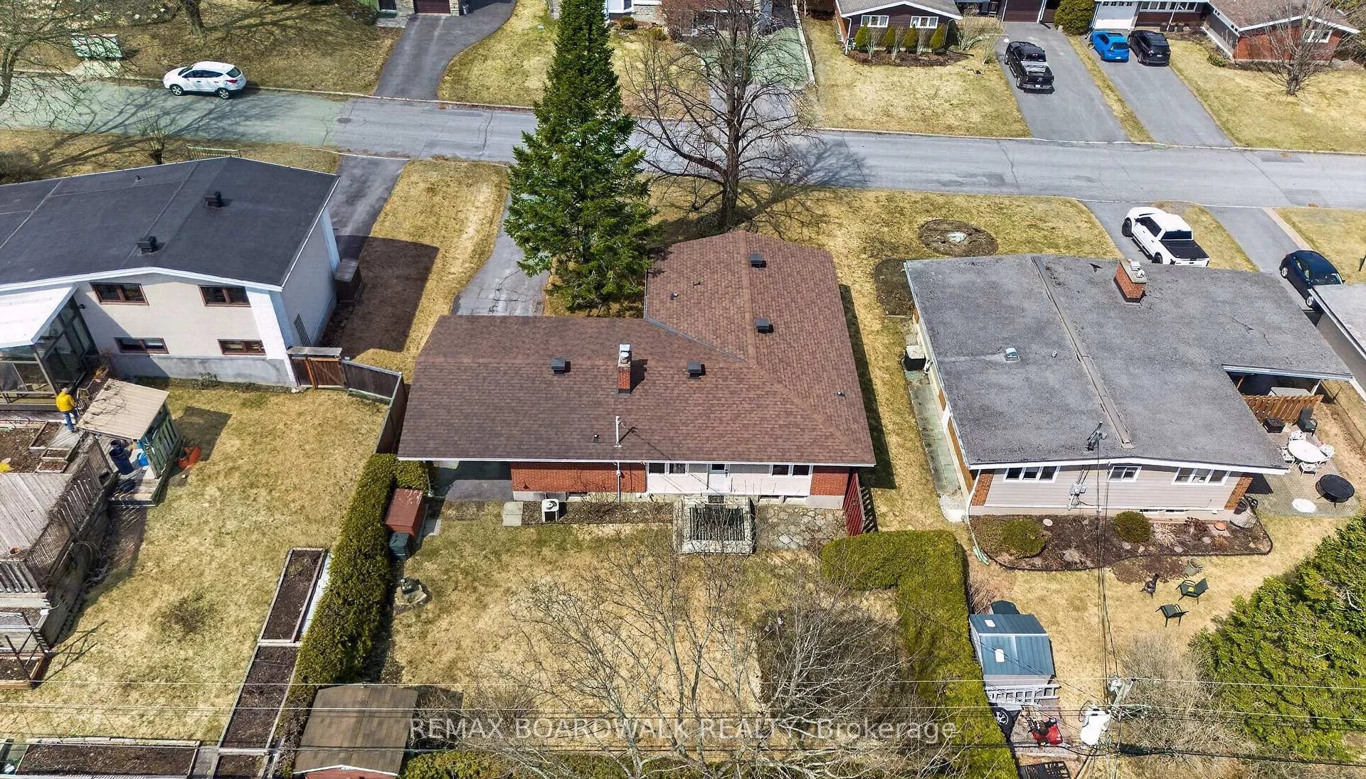Photo 30 of 32 Bowmoor Avenue, Ottawa, Borden Farm/Stewart Farm/Carleton Heights/Parkwood Hills — HOMEH