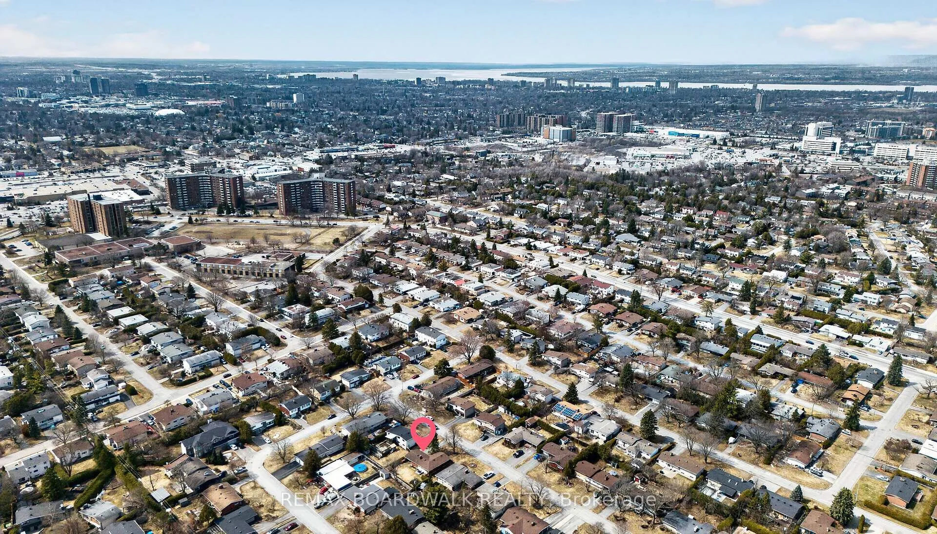 Photo 35 of 32 Bowmoor Avenue, Ottawa, Borden Farm/Stewart Farm/Carleton Heights/Parkwood Hills — HOMEH