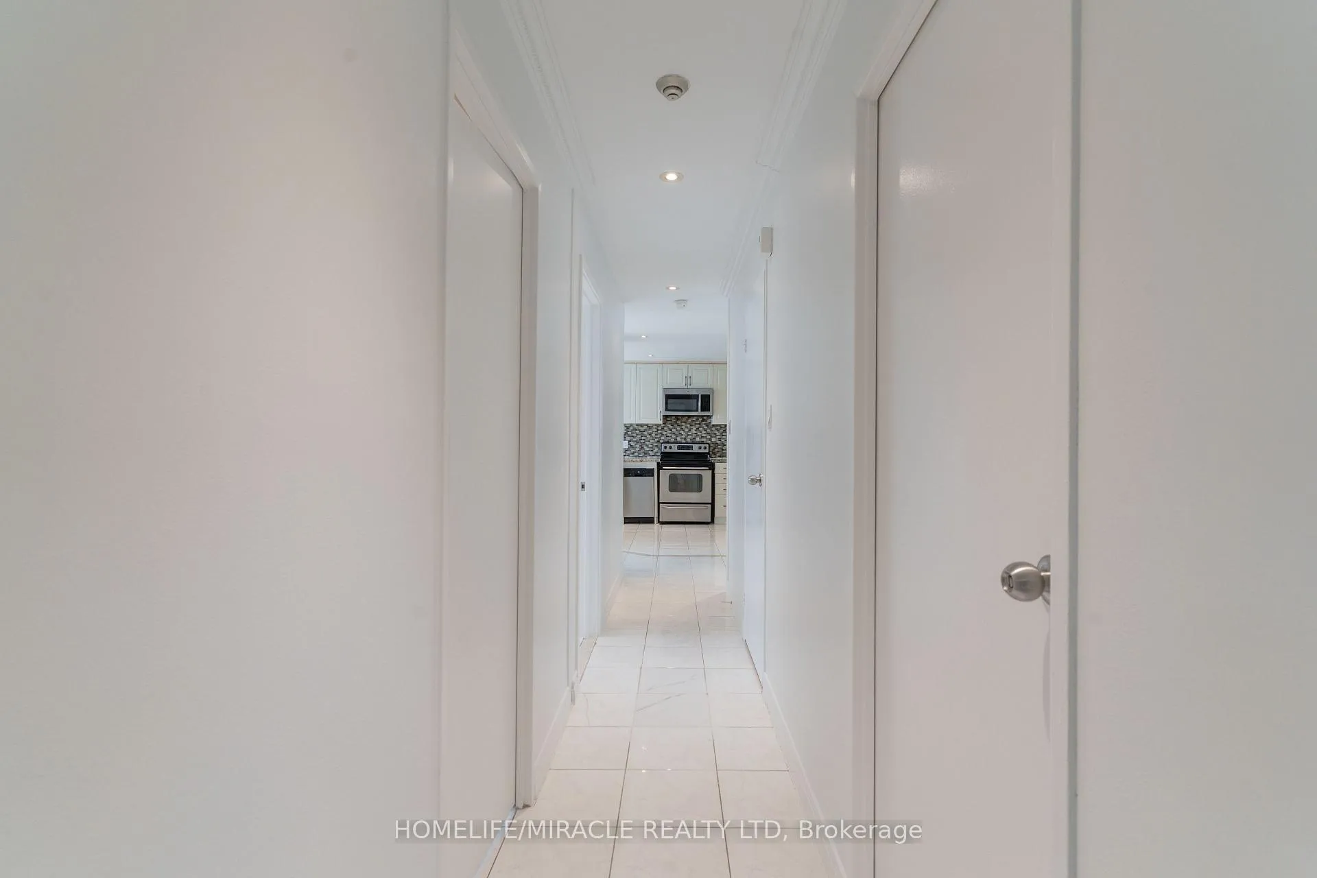 Photo 9 of Unit 2203, 234 Albion Road, Etobicoke, Elms-Old Rexdale — HOMEH