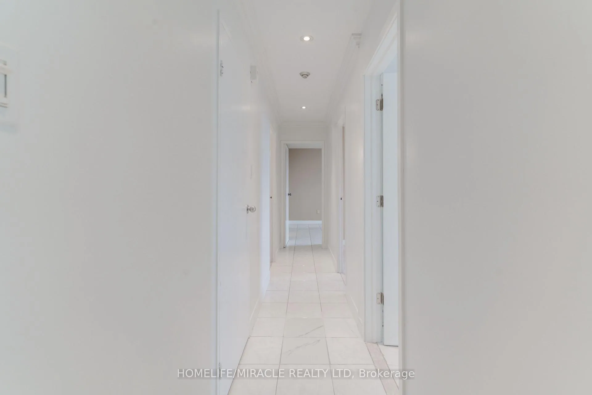 Photo 12 of Unit 2203, 234 Albion Road, Etobicoke, Elms-Old Rexdale — HOMEH