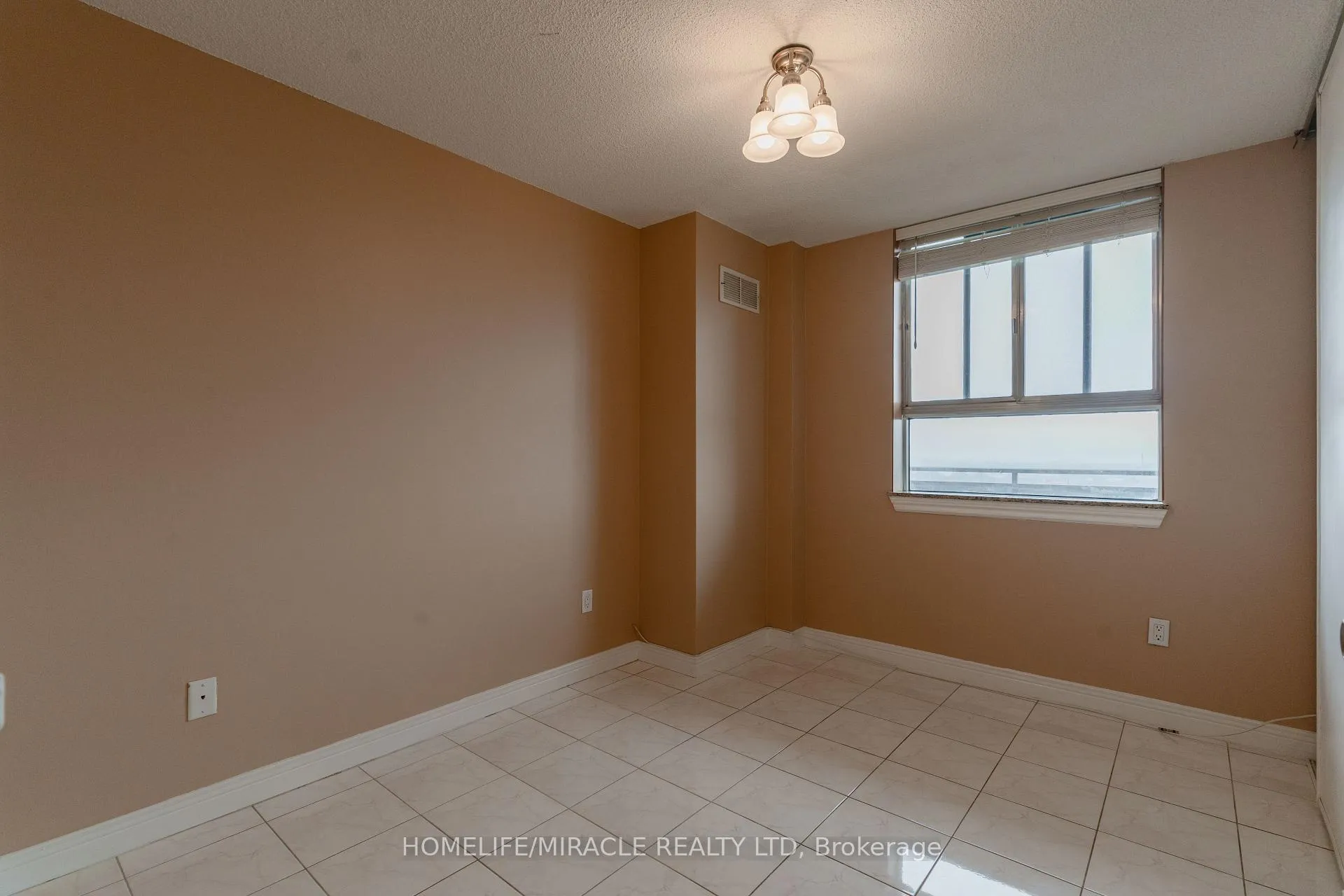 Photo 22 of Unit 2203, 234 Albion Road, Etobicoke, Elms-Old Rexdale — HOMEH
