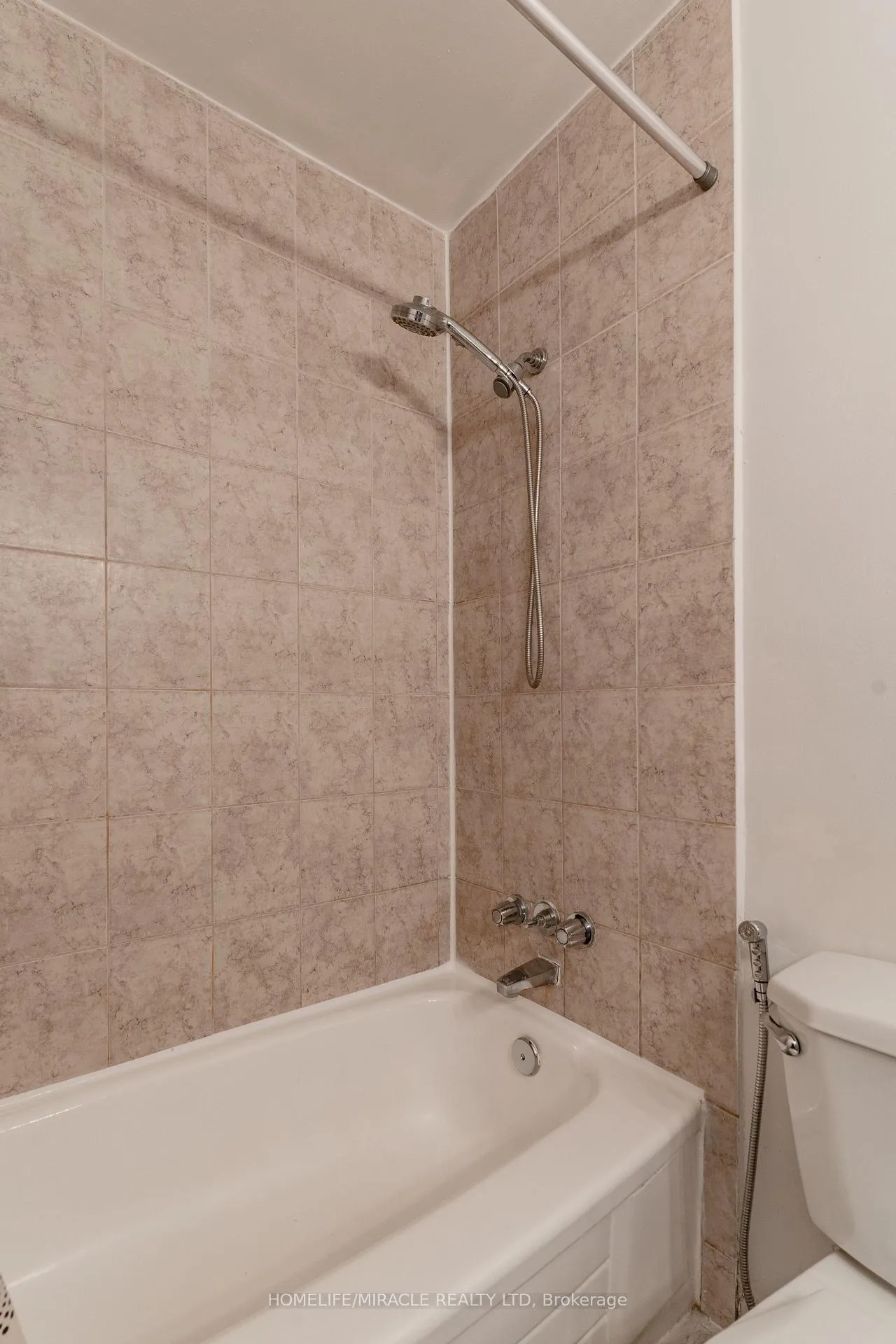 Photo 32 of Unit 2203, 234 Albion Road, Etobicoke, Elms-Old Rexdale — HOMEH