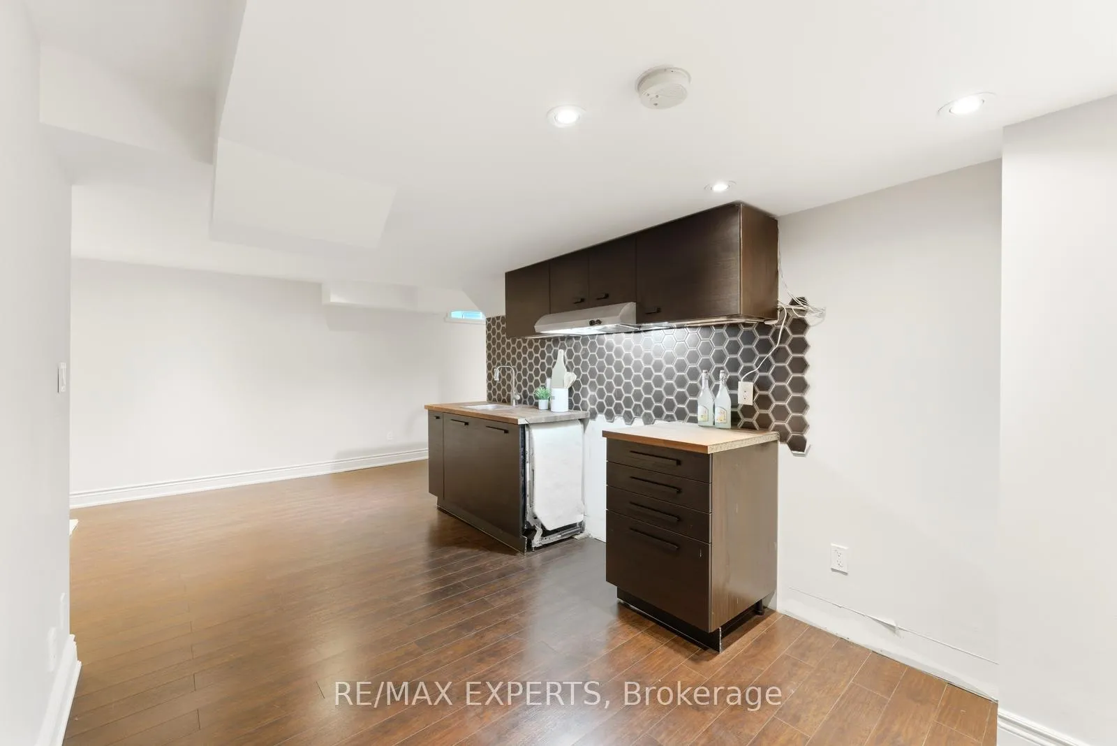 Photo 39 of 219 Regency View Heights, Vaughan, Rural Vaughan — HOMEH