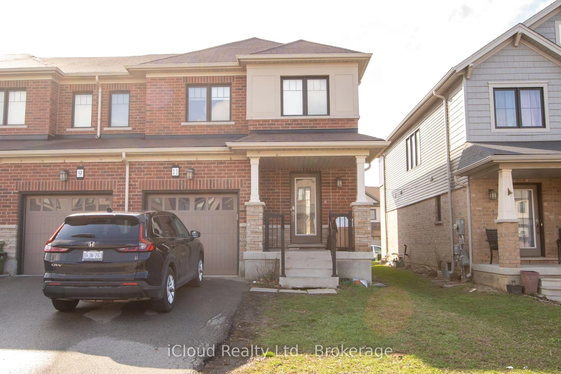 Photo 1 of 11 Sherway Street, Hamilton, Stoney Creek Mountain — HOMEH