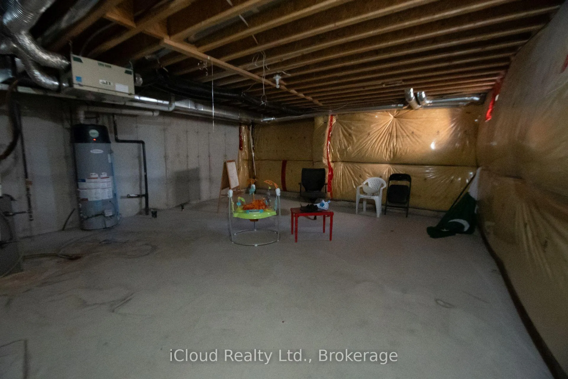 Photo 31 of 11 Sherway Street, Hamilton, Stoney Creek Mountain — HOMEH