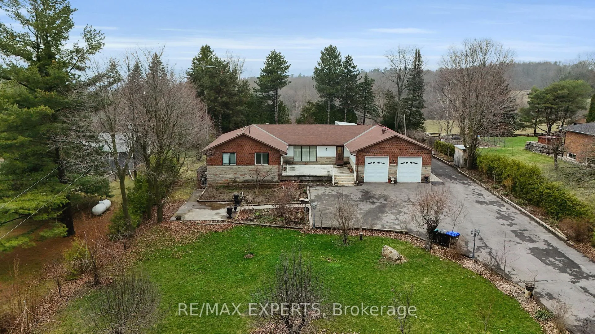 Photo 3 of 6242 6th Line, New Tecumseth, Rural New Tecumseth — HOMEH