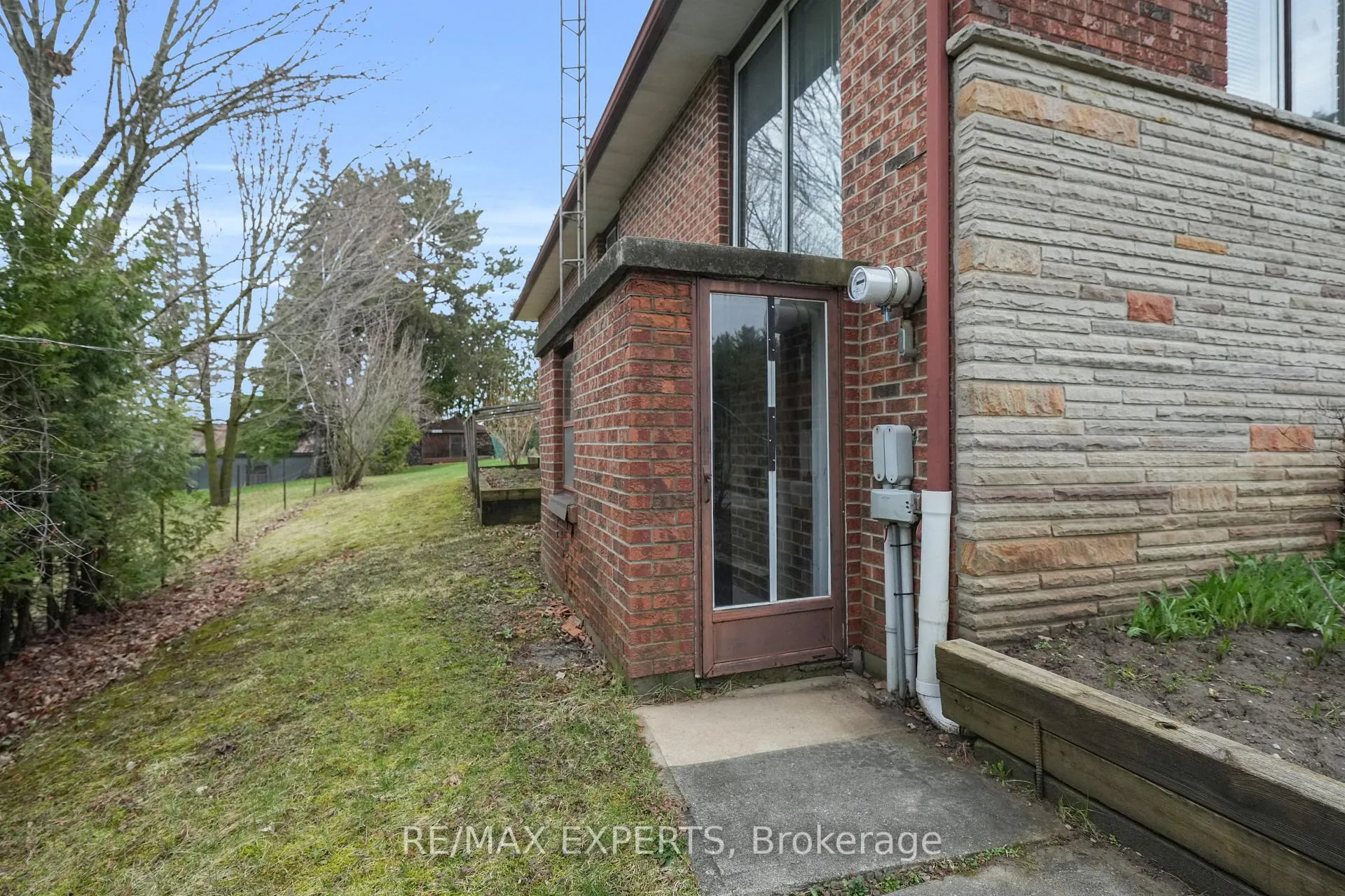 Photo 6 of 6242 6th Line, New Tecumseth, Rural New Tecumseth — HOMEH