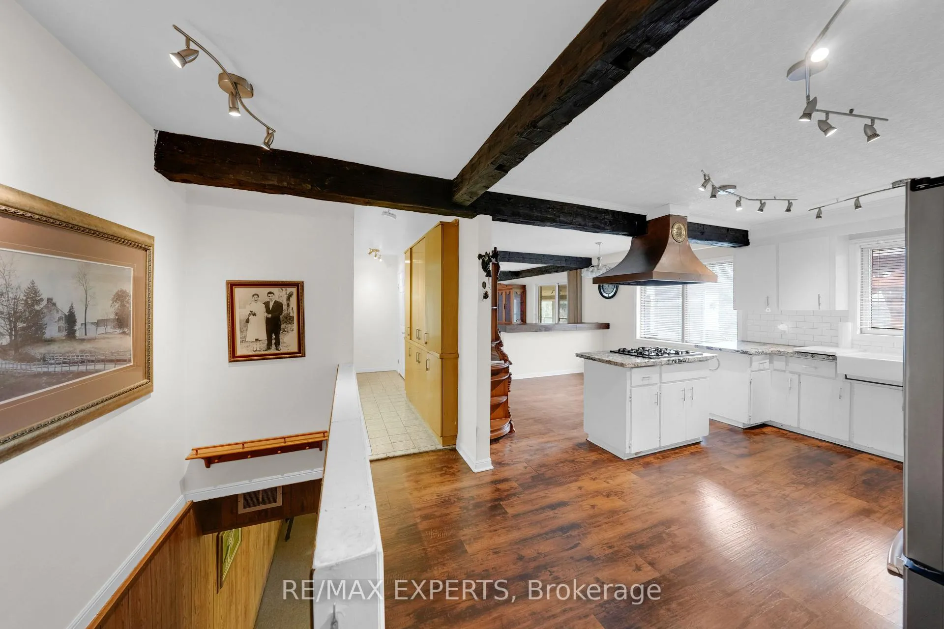 Photo 9 of 6242 6th Line, New Tecumseth, Rural New Tecumseth — HOMEH