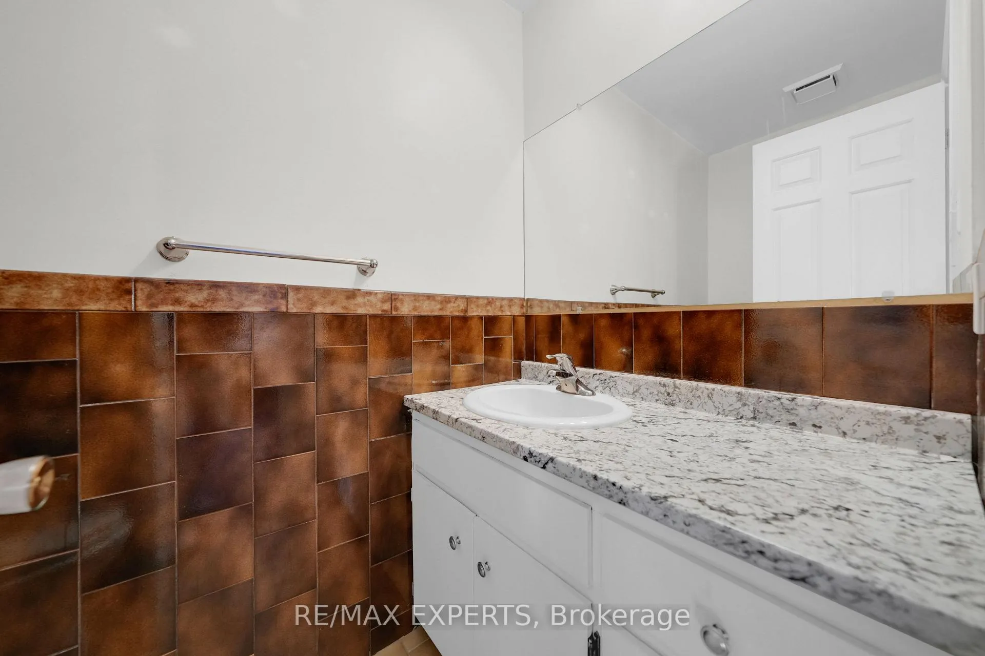 Photo 20 of 6242 6th Line, New Tecumseth, Rural New Tecumseth — HOMEH
