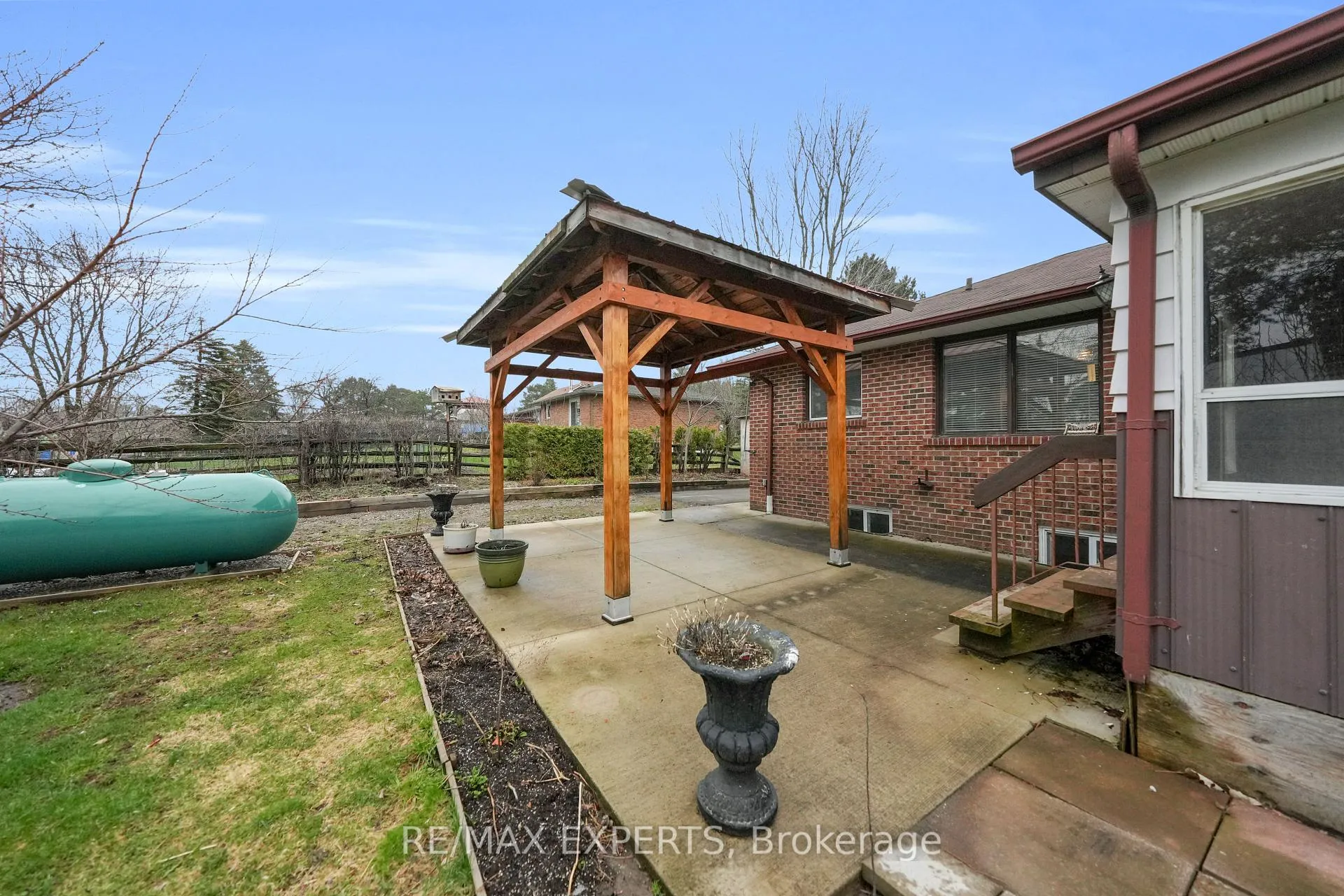 Photo 45 of 6242 6th Line, New Tecumseth, Rural New Tecumseth — HOMEH