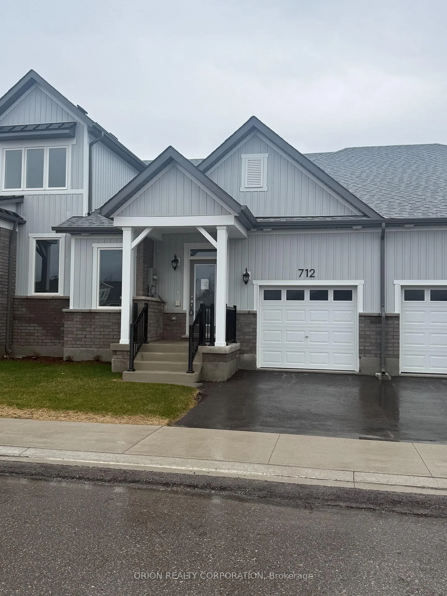 Front of 712 Keast Place