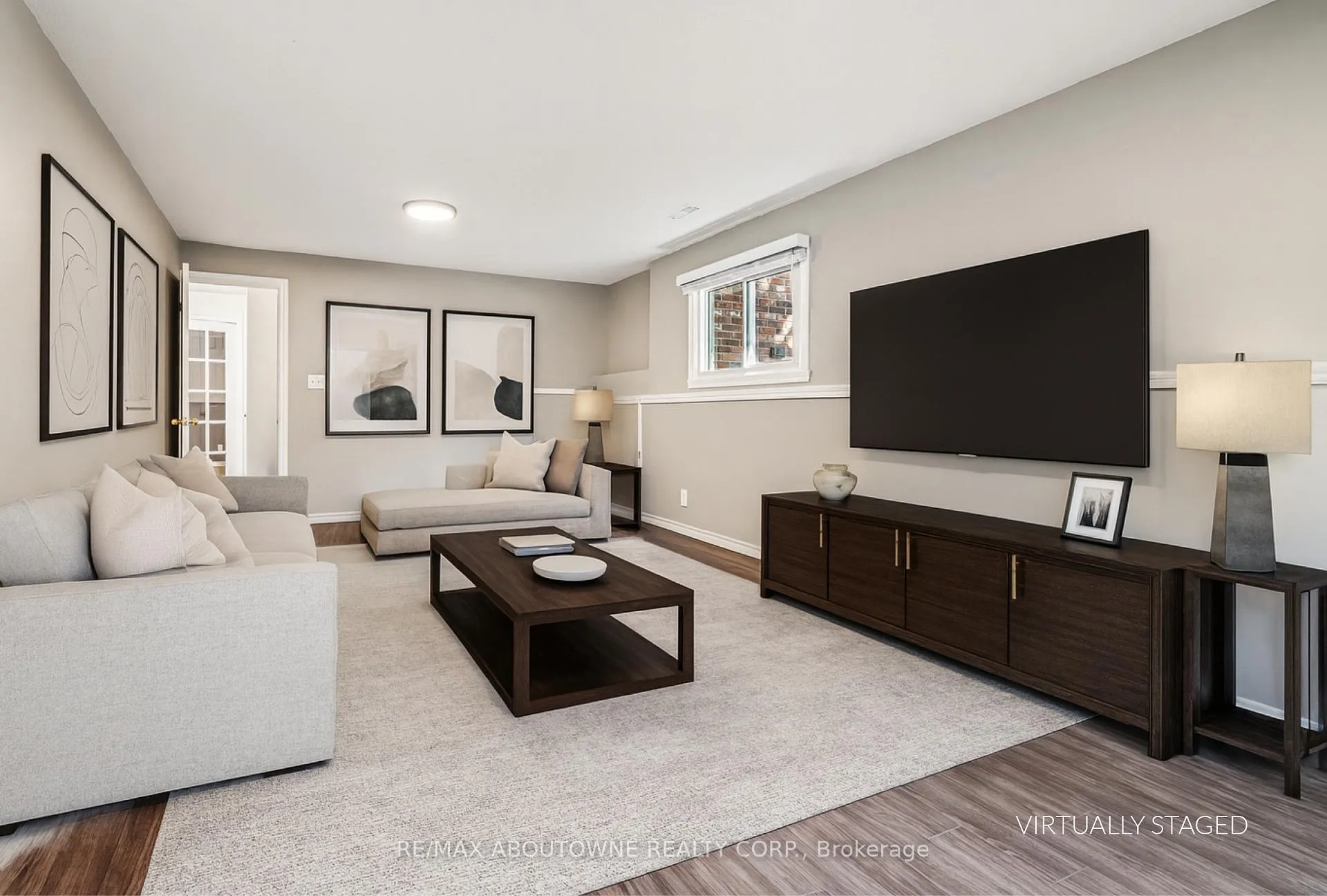 Photo 21 of 371 Park Road N, Grimsby, Grimsby Beach — HOMEH