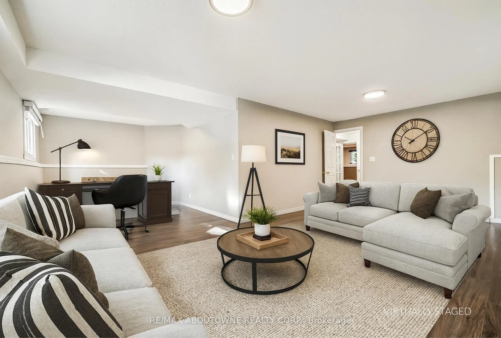Photo 22 of 371 Park Road N, Grimsby, Grimsby Beach — HOMEH