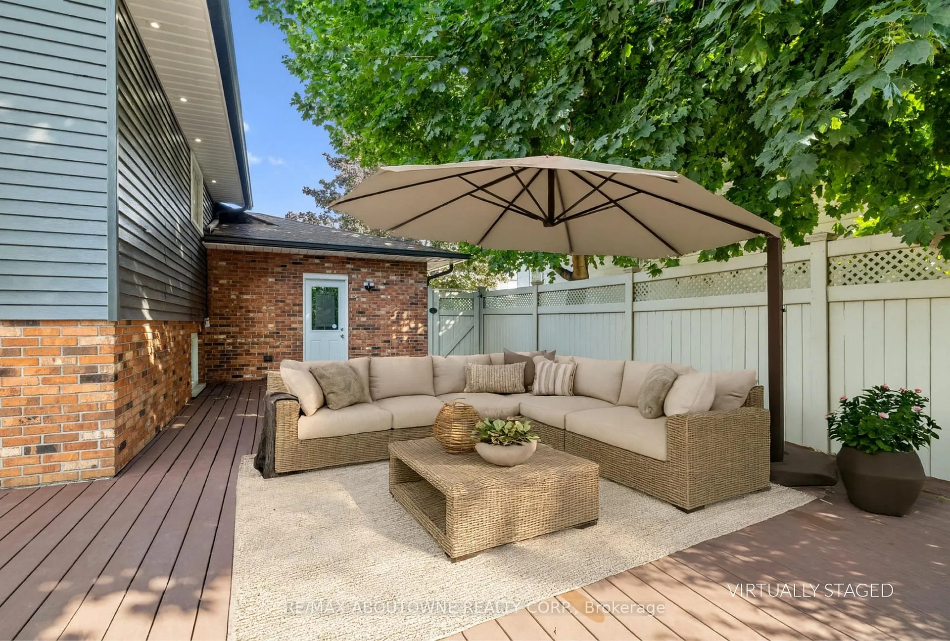 Photo 29 of 371 Park Road N, Grimsby, Grimsby Beach — HOMEH