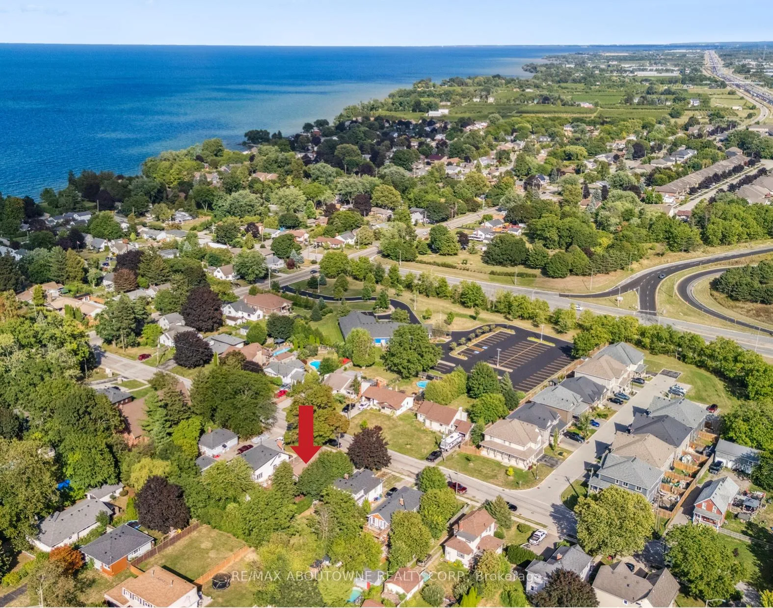 Photo 36 of 371 Park Road N, Grimsby, Grimsby Beach — HOMEH