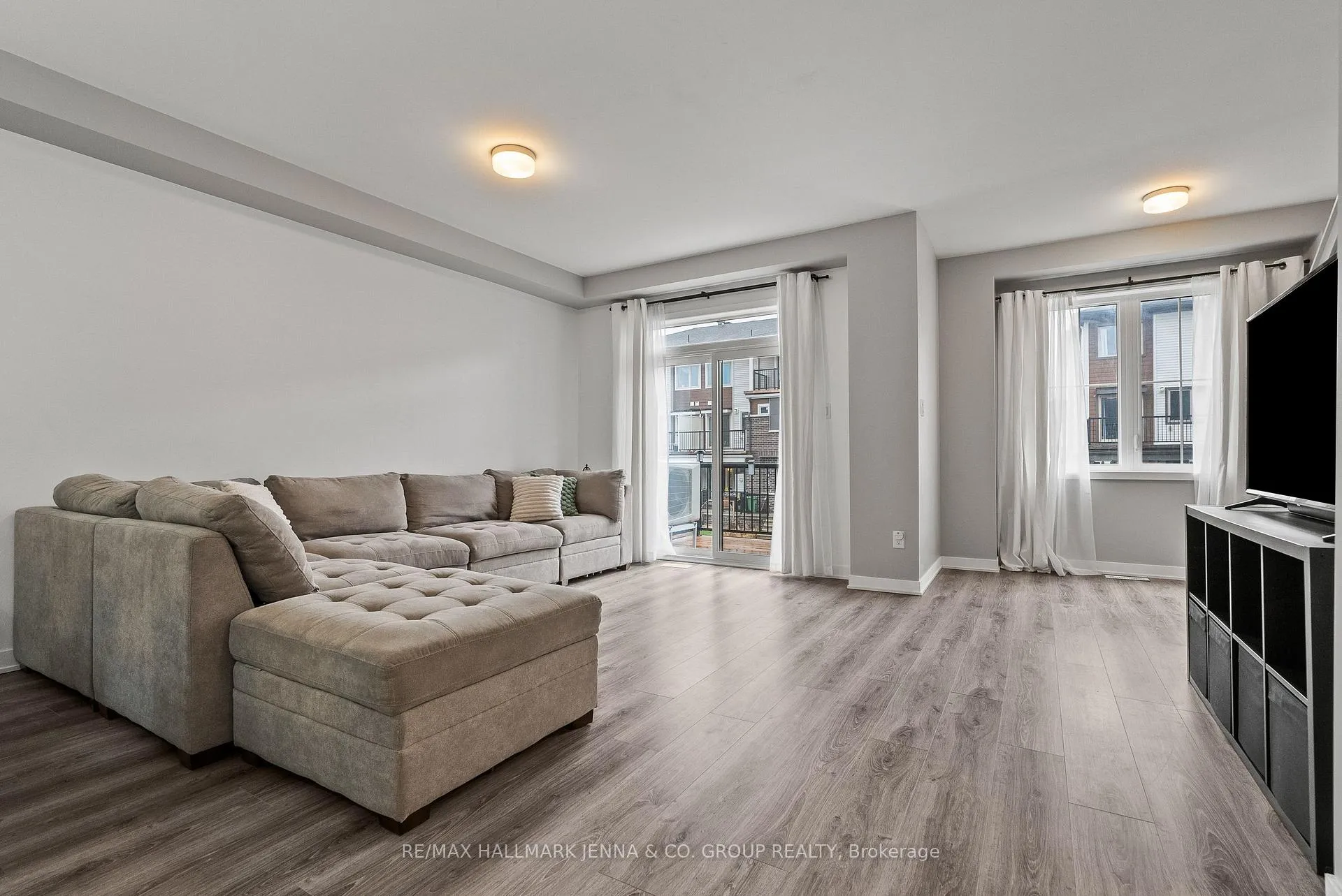 Photo 15 of 146 Anthracite Private, Ottawa, Barrhaven - Heritage Park — HOMEH