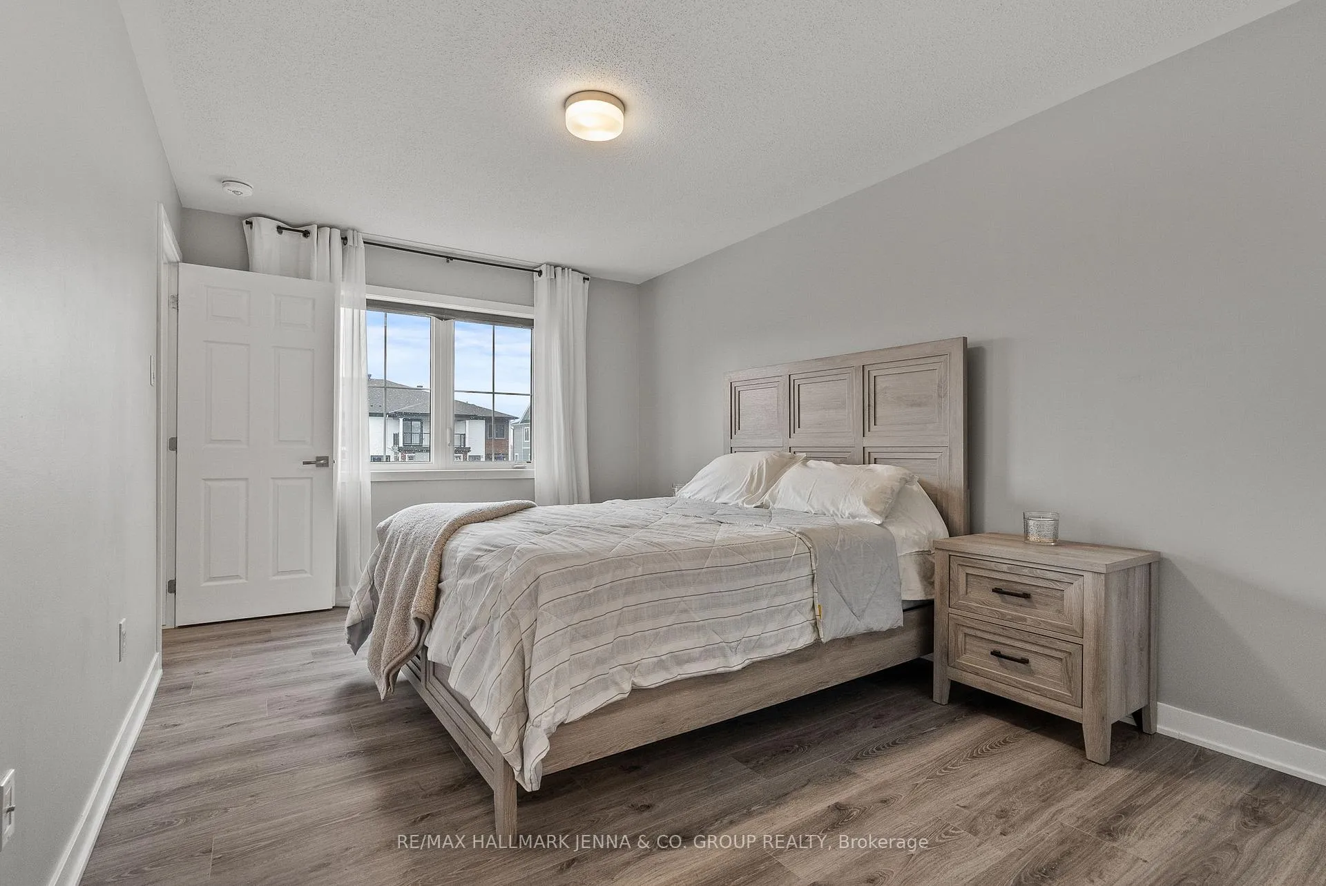 Photo 24 of 146 Anthracite Private, Ottawa, Barrhaven - Heritage Park — HOMEH