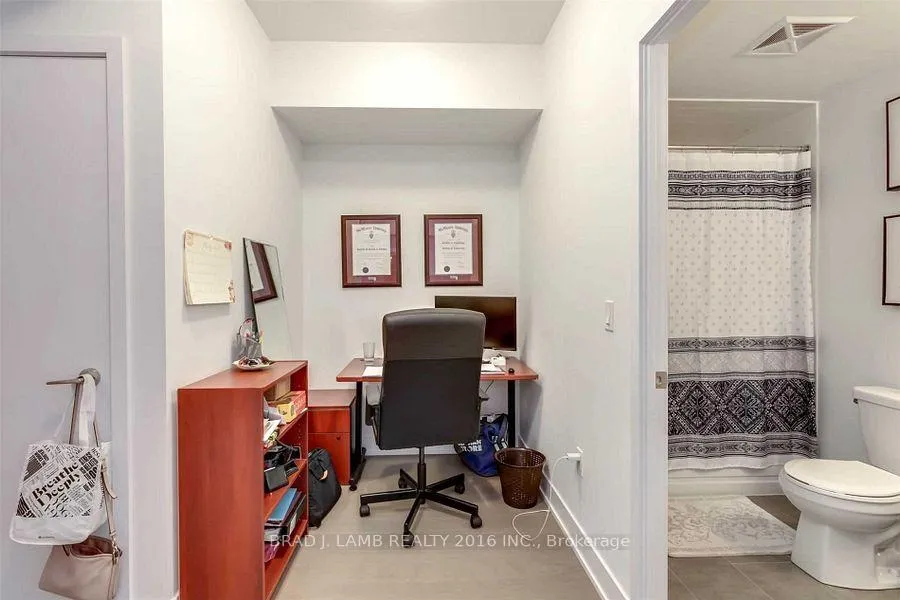 Photo 10 of Unit 2205, 20 Shore Breeze Drive, Etobicoke, Mimico — HOMEH