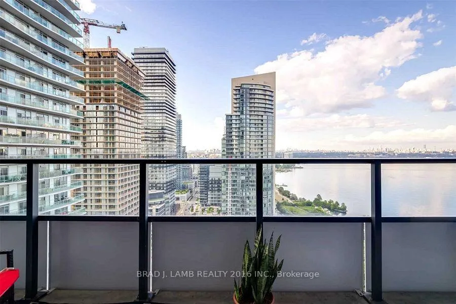 Photo 13 of Unit 2205, 20 Shore Breeze Drive, Etobicoke, Mimico — HOMEH
