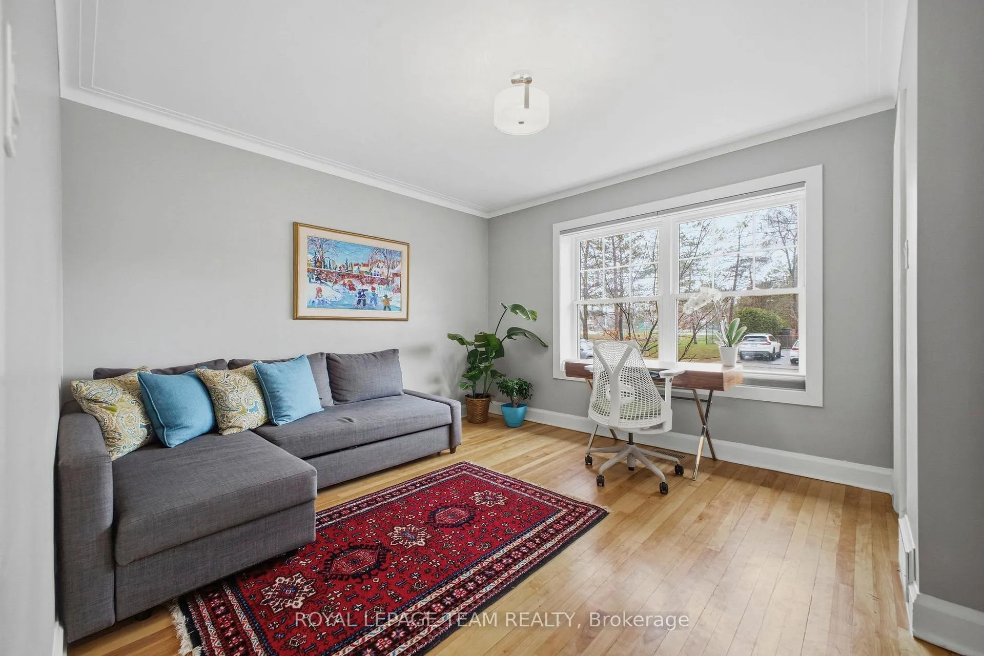Photo 11 of 513 Windermere Avenue, Ottawa, McKellar/Highland — HOMEH