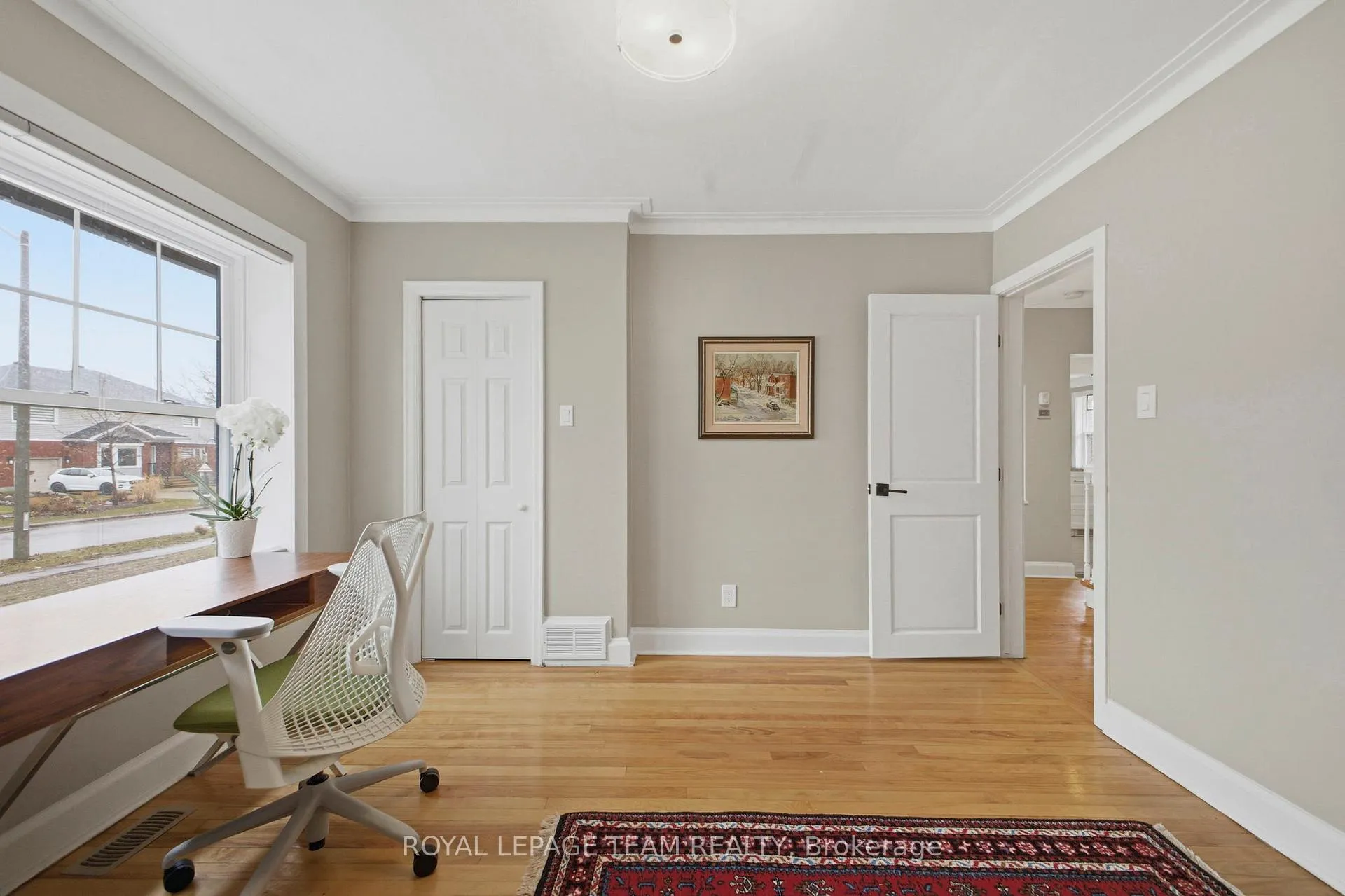 Photo 12 of 513 Windermere Avenue, Ottawa, McKellar/Highland — HOMEH