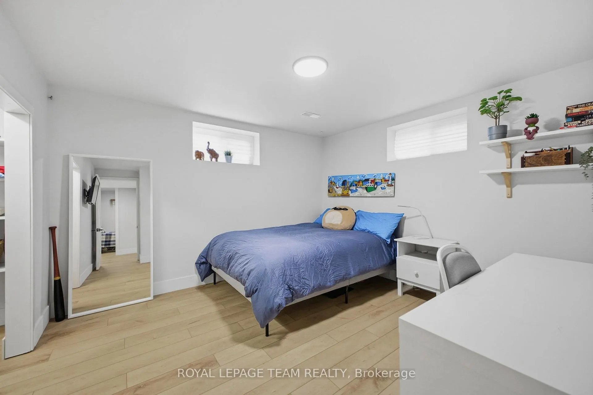 Photo 25 of 513 Windermere Avenue, Ottawa, McKellar/Highland — HOMEH