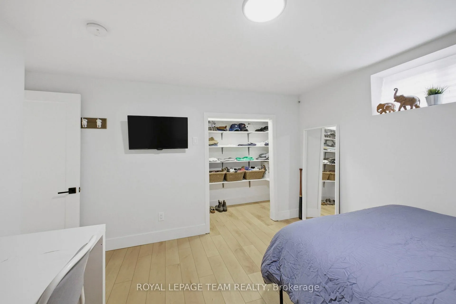 Photo 26 of 513 Windermere Avenue, Ottawa, McKellar/Highland — HOMEH