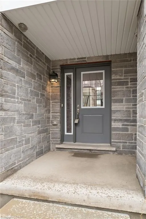 Photo 7 of 54 Bank Swallow Crescent, Kitchener — HOMEH