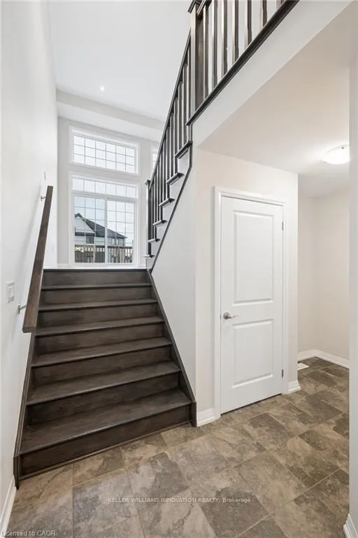 Photo 11 of 54 Bank Swallow Crescent, Kitchener — HOMEH