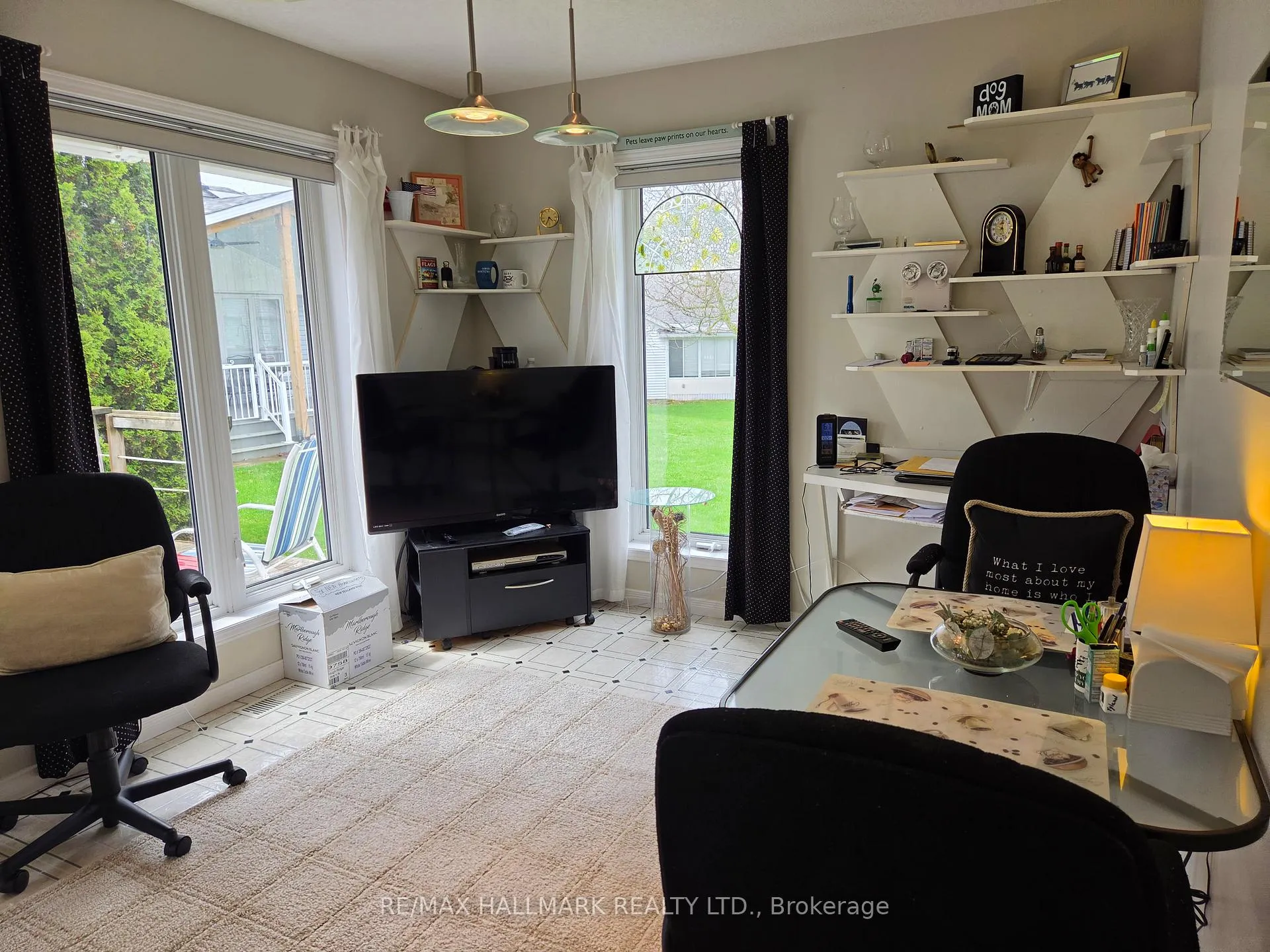 Photo 14 of 8 Greenfield Place, Wilmot — HOMEH
