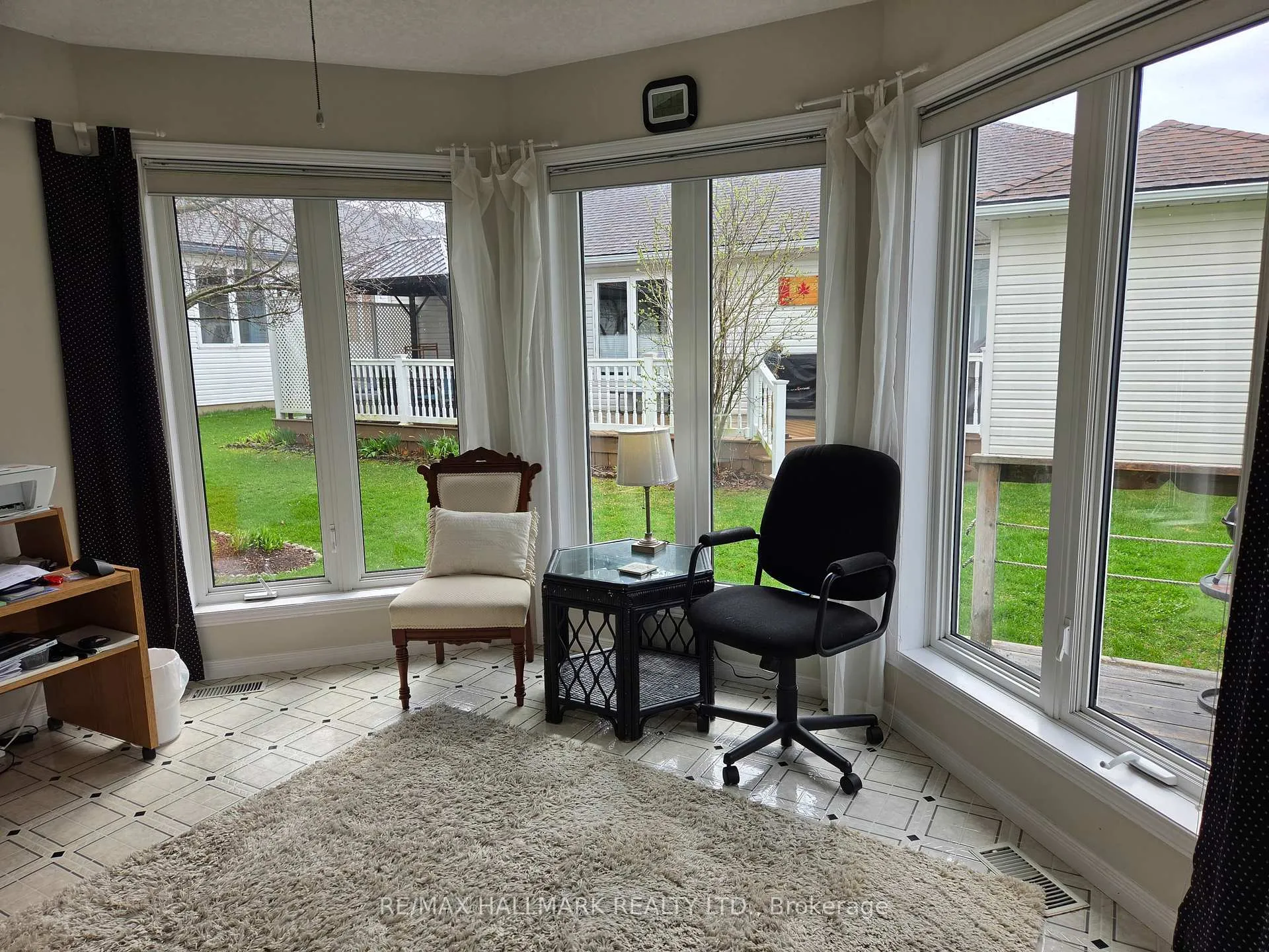 Photo 15 of 8 Greenfield Place, Wilmot — HOMEH