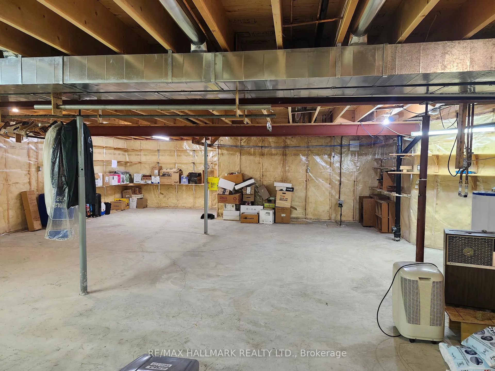 Photo 26 of 8 Greenfield Place, Wilmot — HOMEH